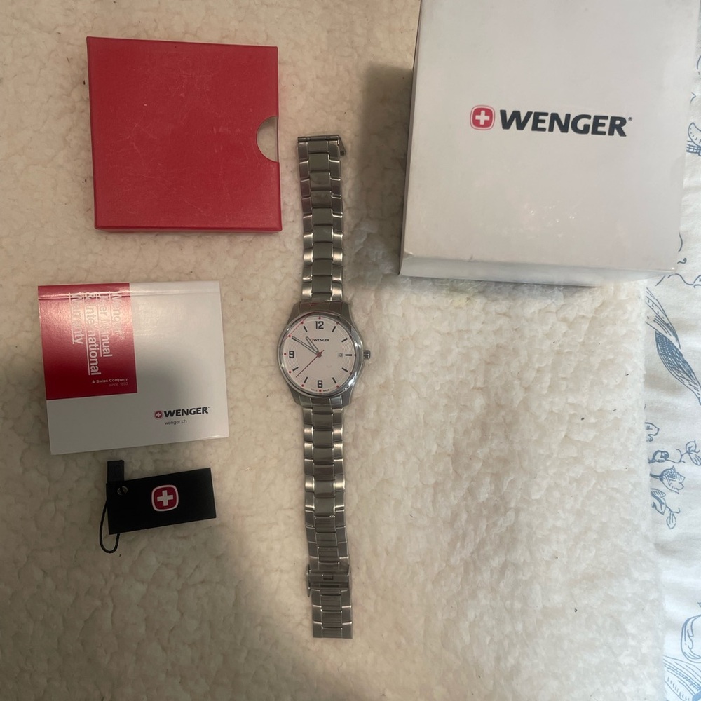 Wenger Silver Men's Watch - Picture 6 of 9